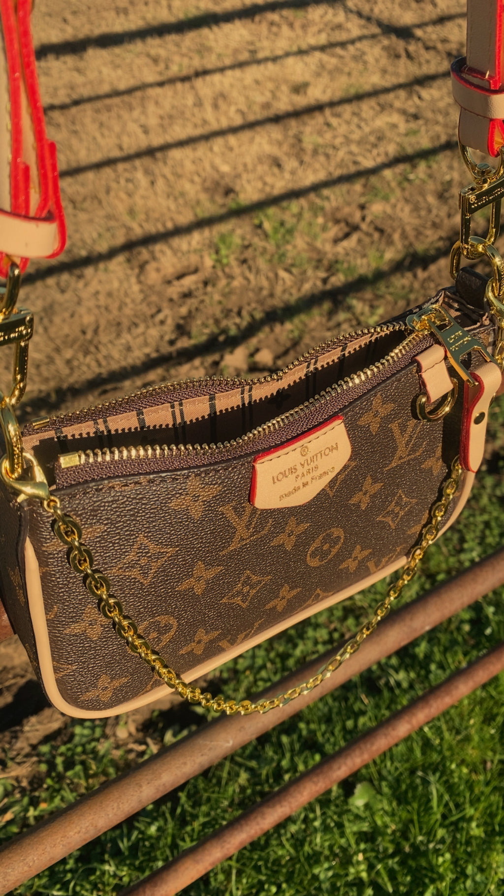 LV Brown monogram purse