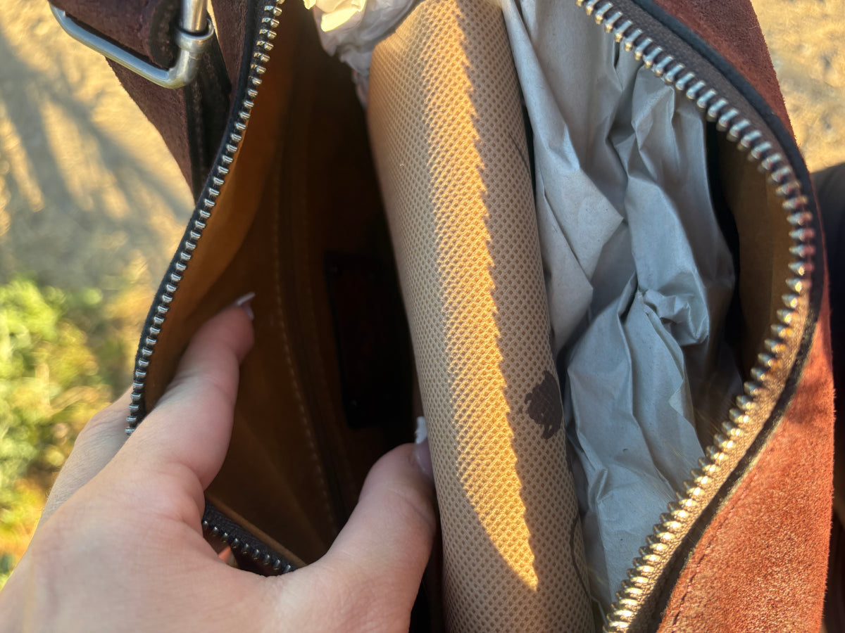 Red/brown leather purse