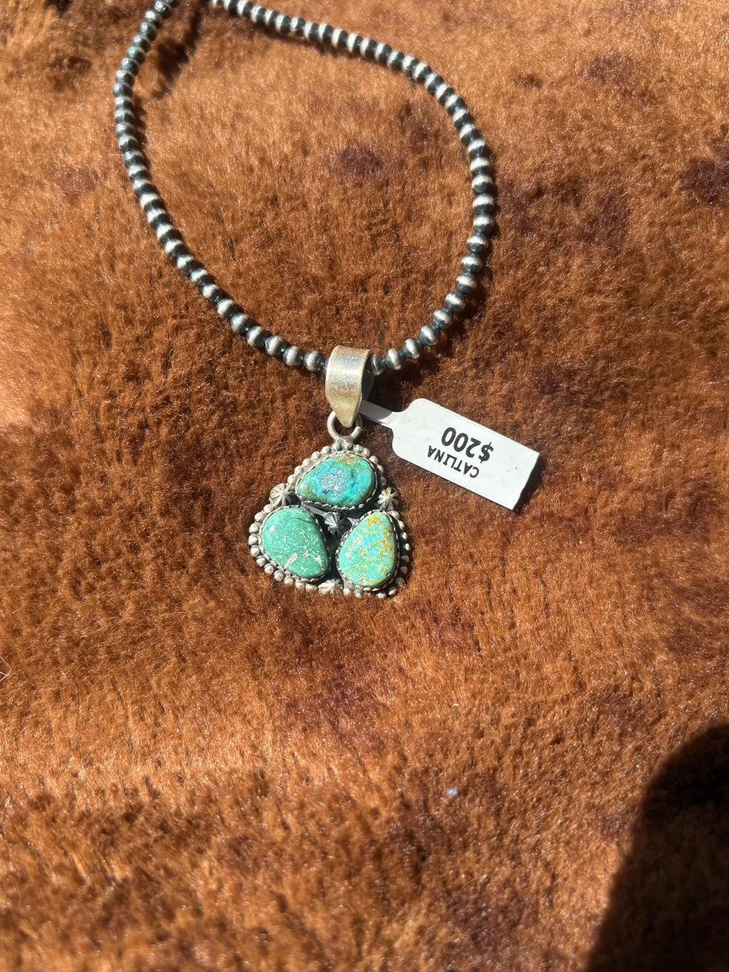 Catlina pendant