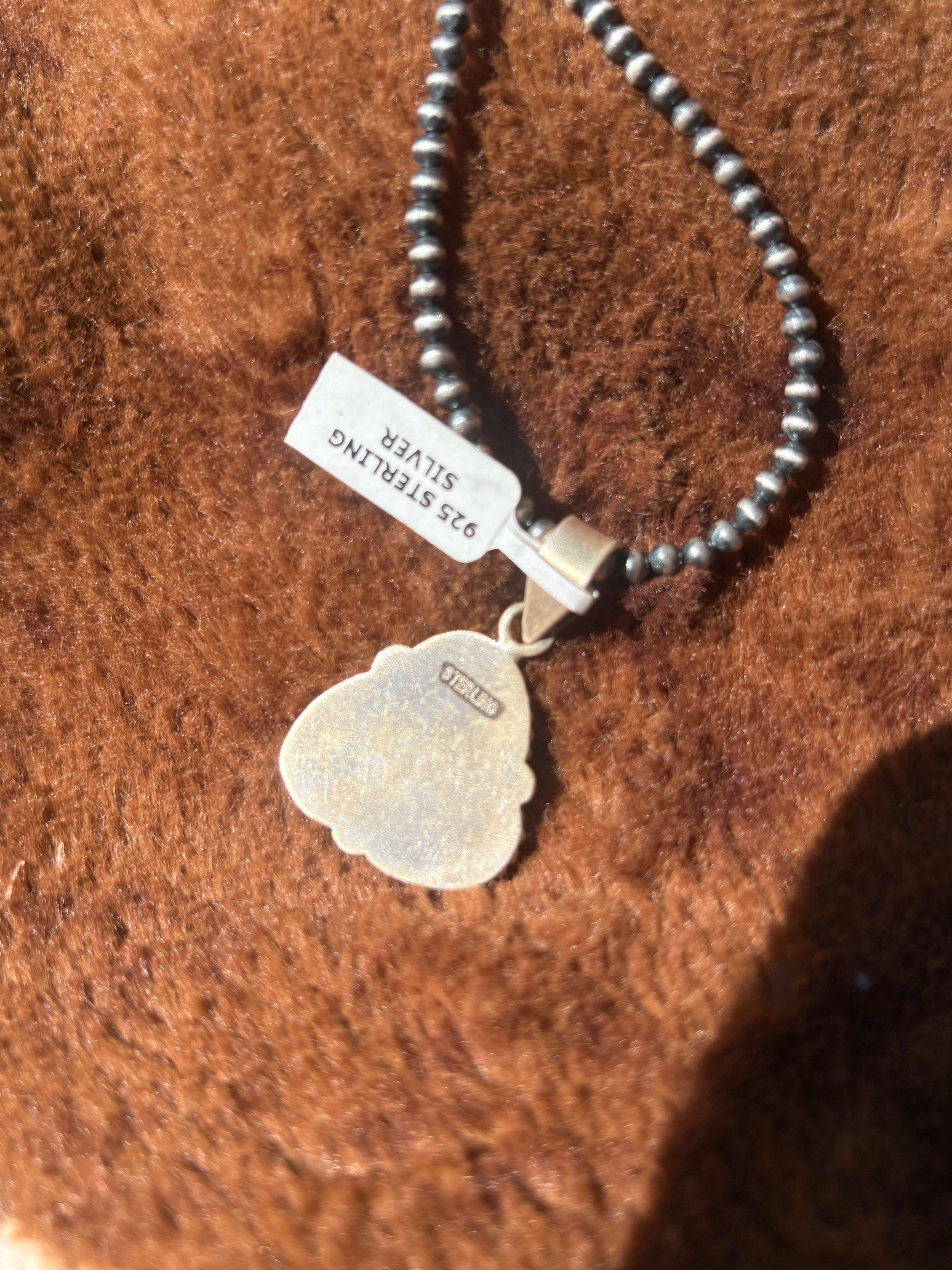 Catlina pendant
