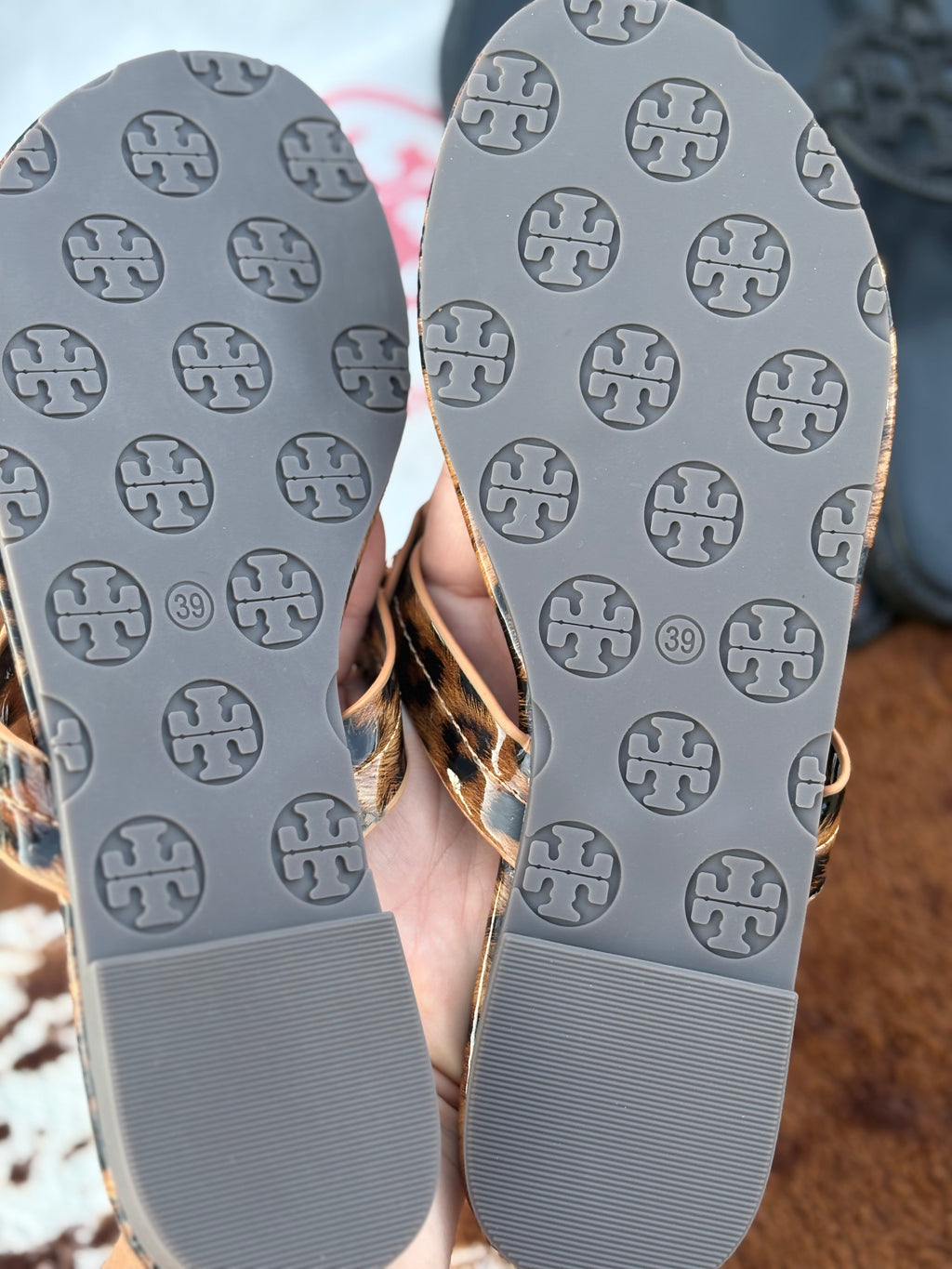 CHEETAH Tory Burch sandals