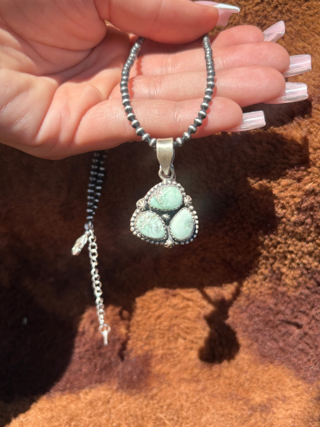 Paloma pendant