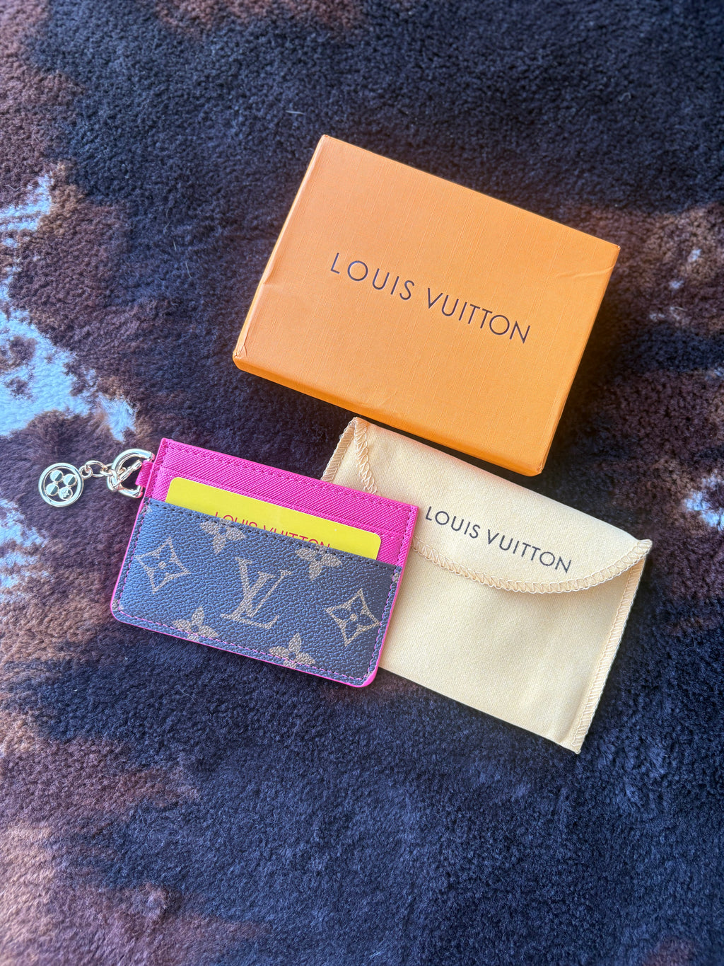 LV cardholder
