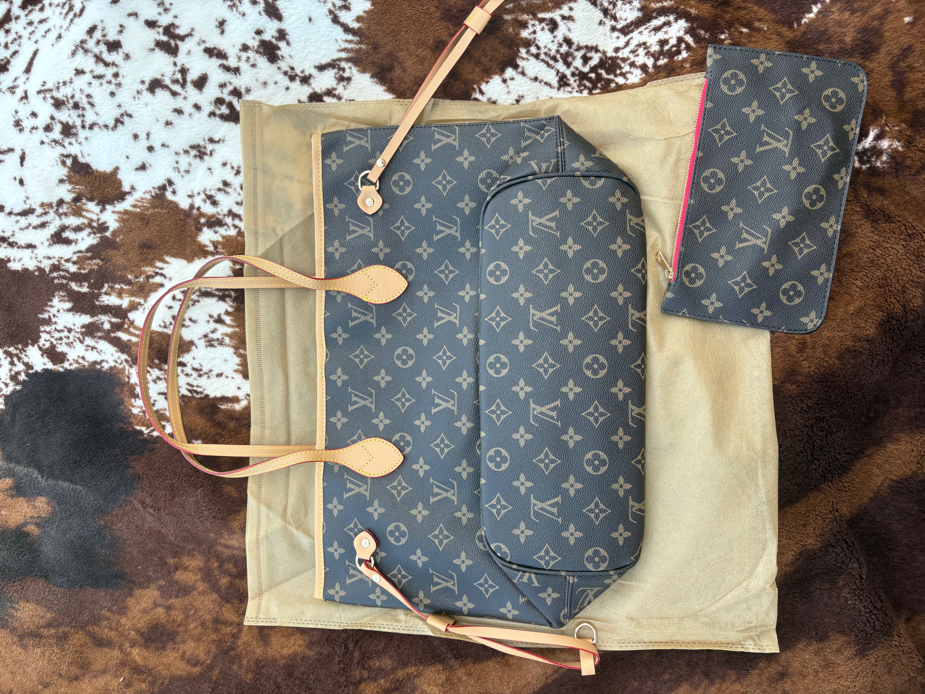 Brown LV neverfull